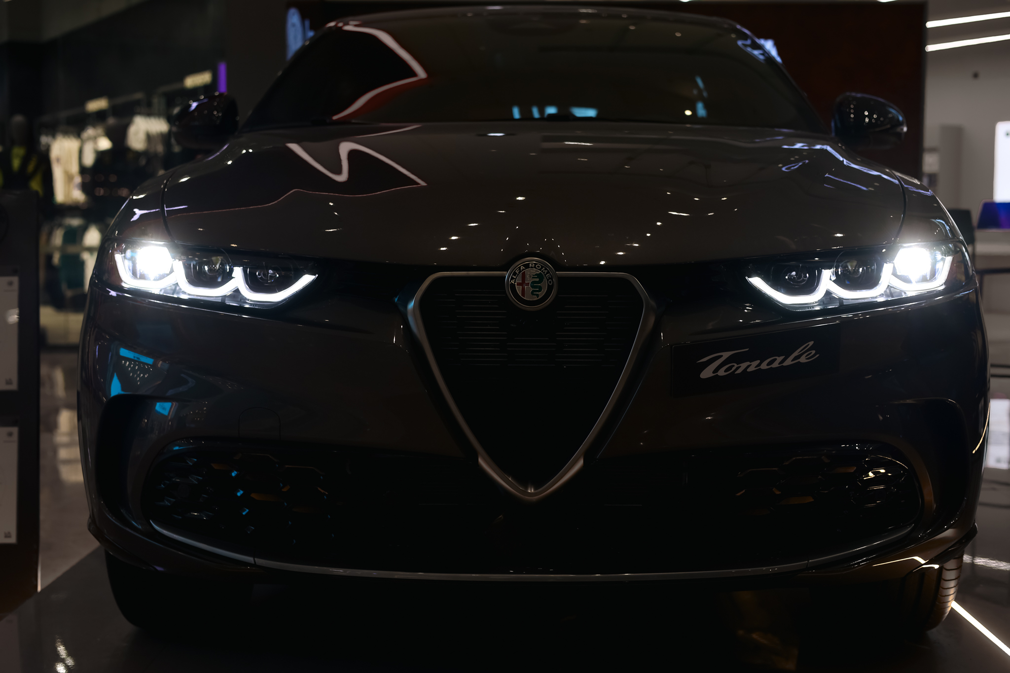 Automotive Image 11